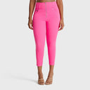 WRUP SNUG Curvy Jeans - High Waisted - 7/8 Length - Candy Pink
