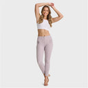 WRUP SNUG Jeans - High Waisted - 7/8 Length - Light Grey