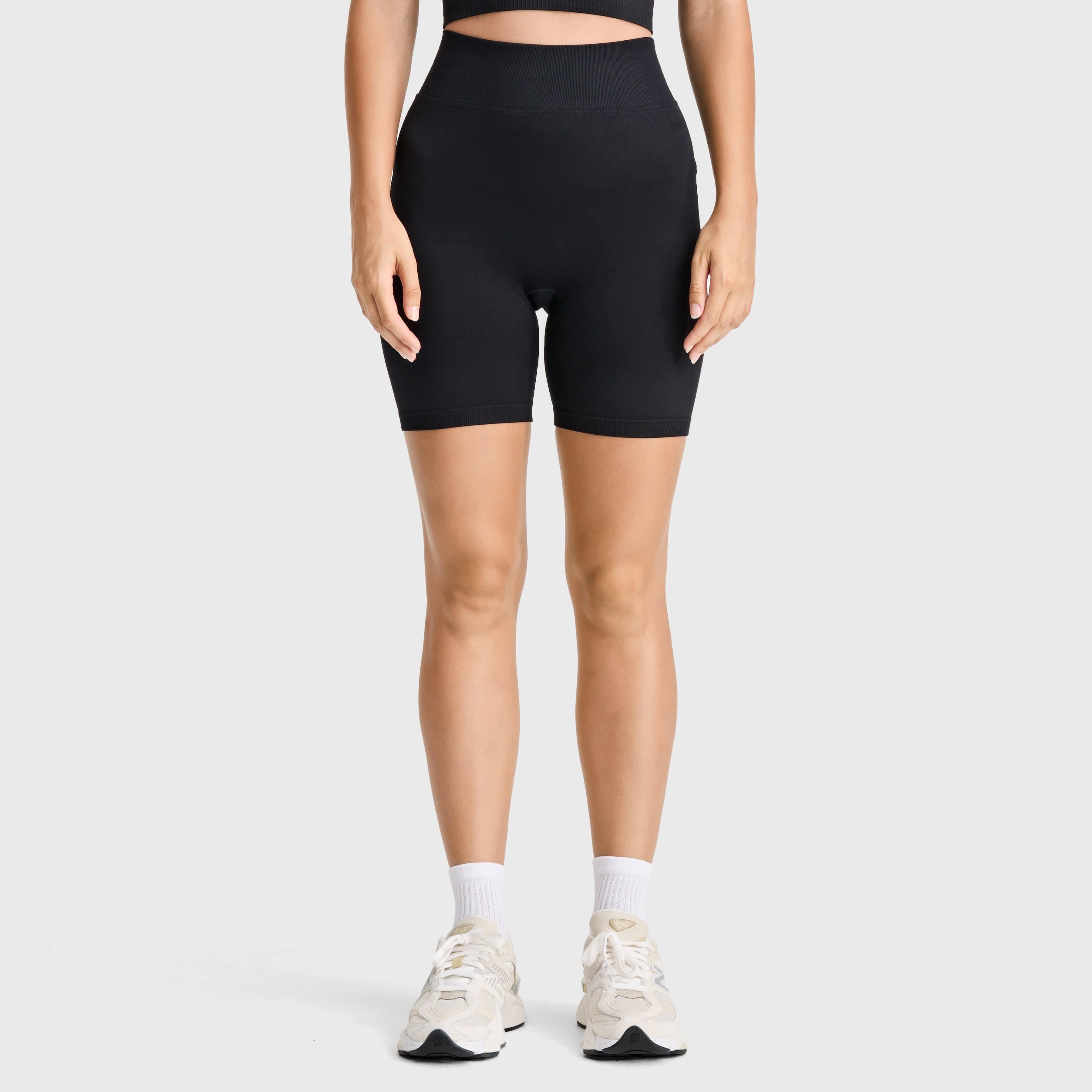 Seamless Biker Shorts- High Waisted - Black 3