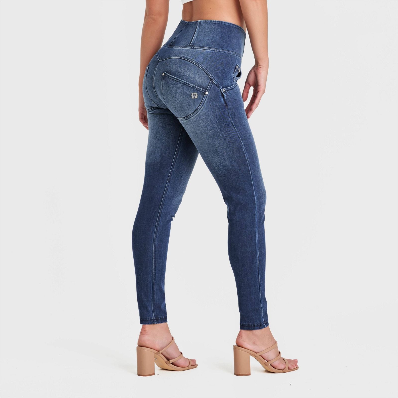 WR.UP® SNUG Jeans - High Waisted - Full Length - Dark Blue + Blue Stitching 2