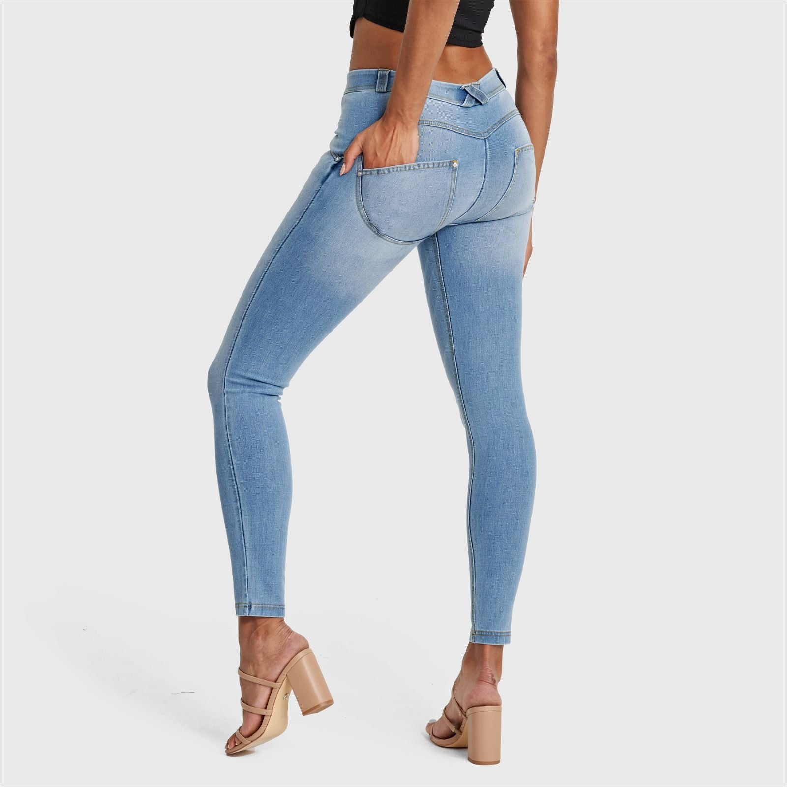 WR.UP® SNUG Jeans - Mid Rise - Full Length - Light Blue + Yellow Stitching 3