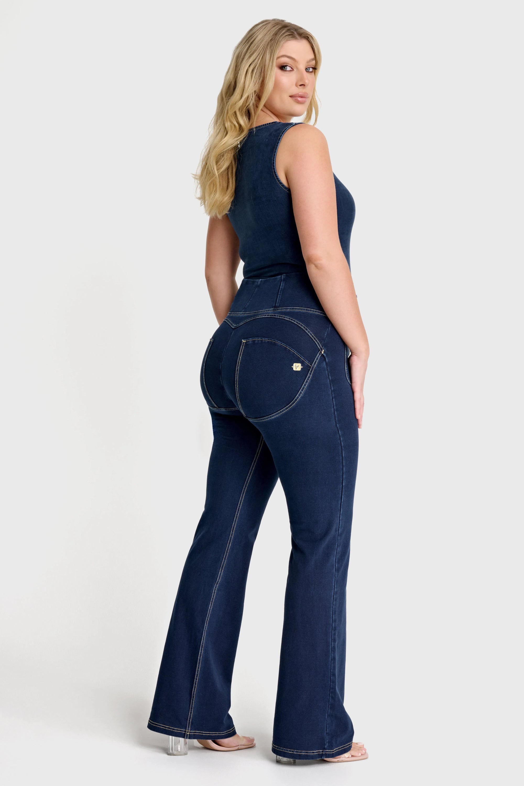 WR.UP® Denim with Front Pockets - Super High Waisted - Flare - Dark Blue + Beige Stitching 2