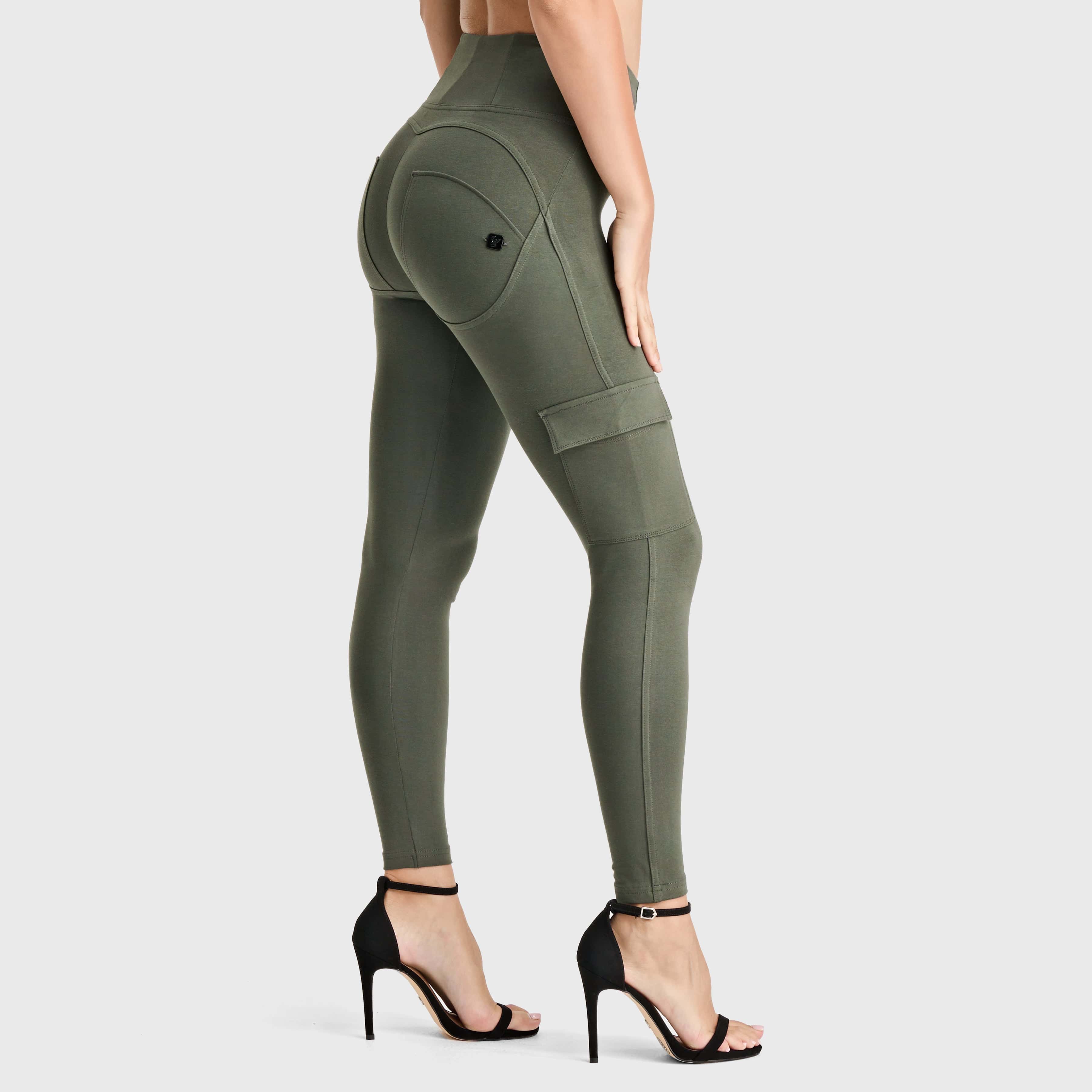 WR.UP® Cargo Fashion - High Waisted - 7/8 Length - Military Green 1
