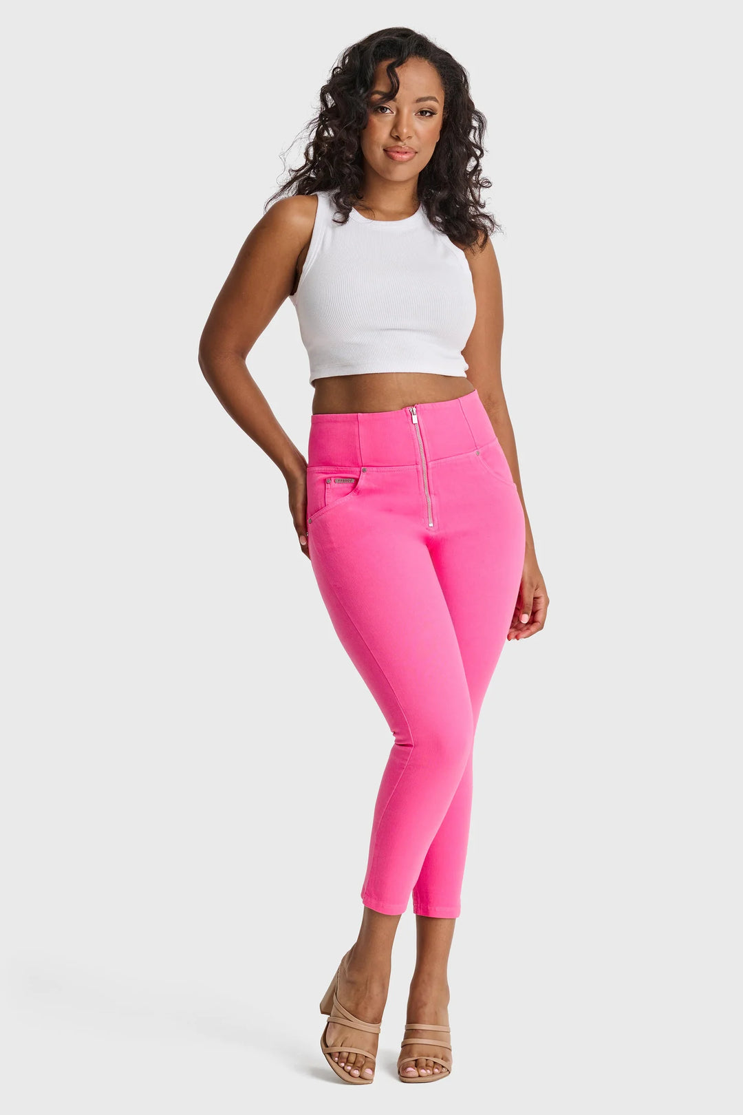 Freddy Pants Banner - WR.UP® Snug Curvy Jeans - High Waisted - 7/8 Length - Candy Pink