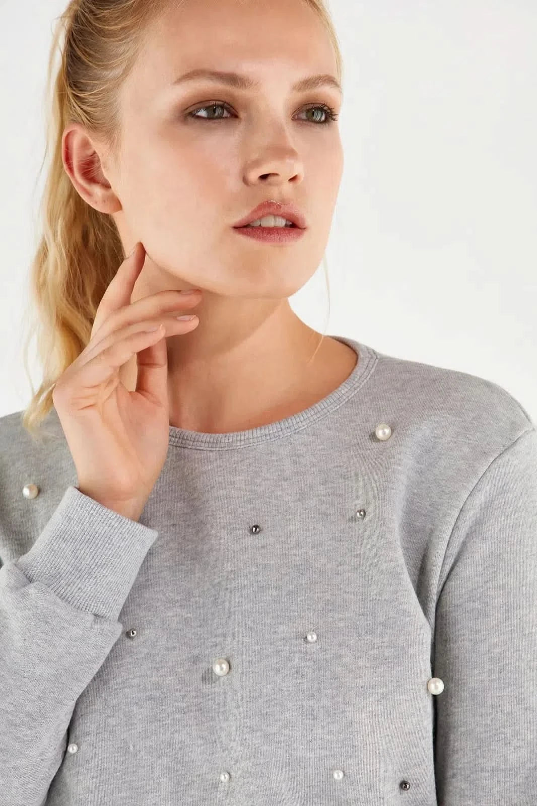 Crewneck sweatshirt - Melange + Bead details 3