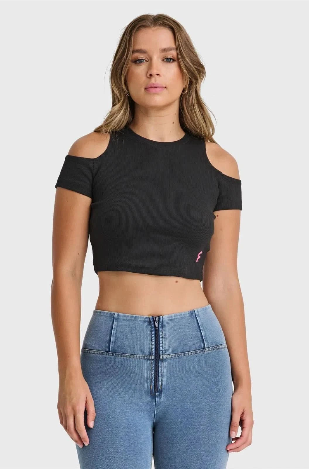 Cropped Cut Out T Shirt - Black