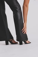 WRUP Faux Leather - Super High Waisted - Super Flare - Black