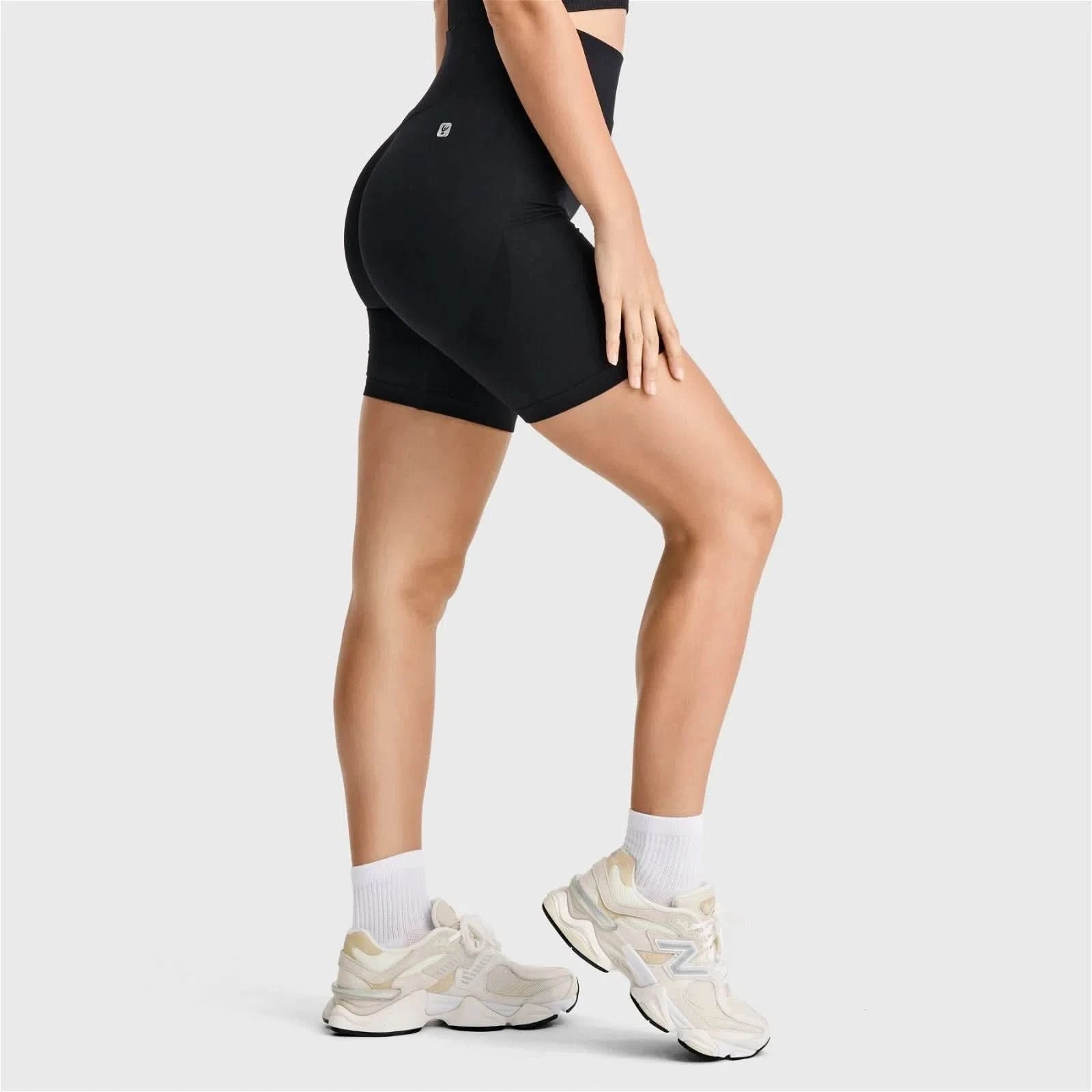 Seamless Biker Shorts- High Waisted - Black 1