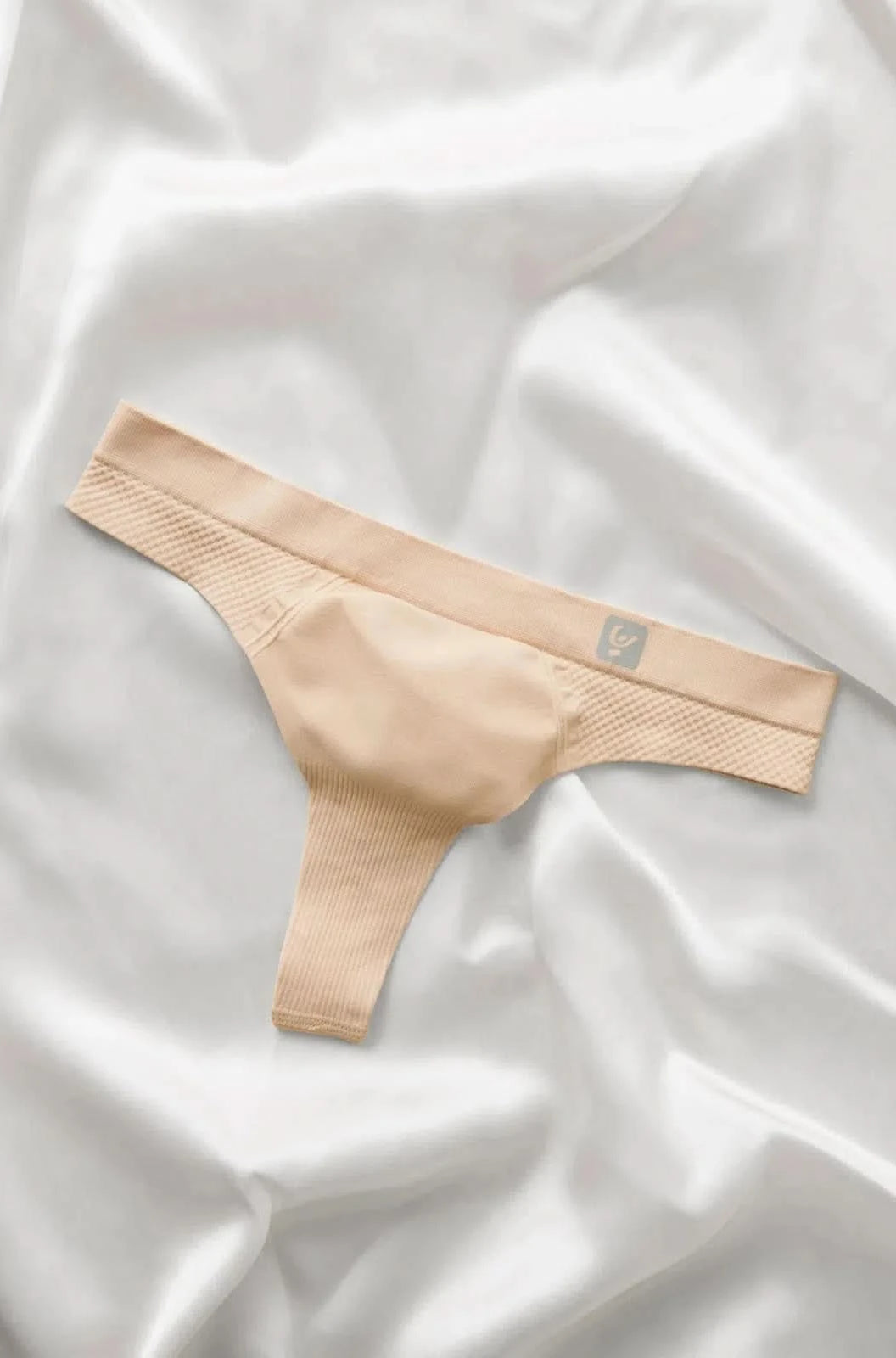 Seamless G String - Nude