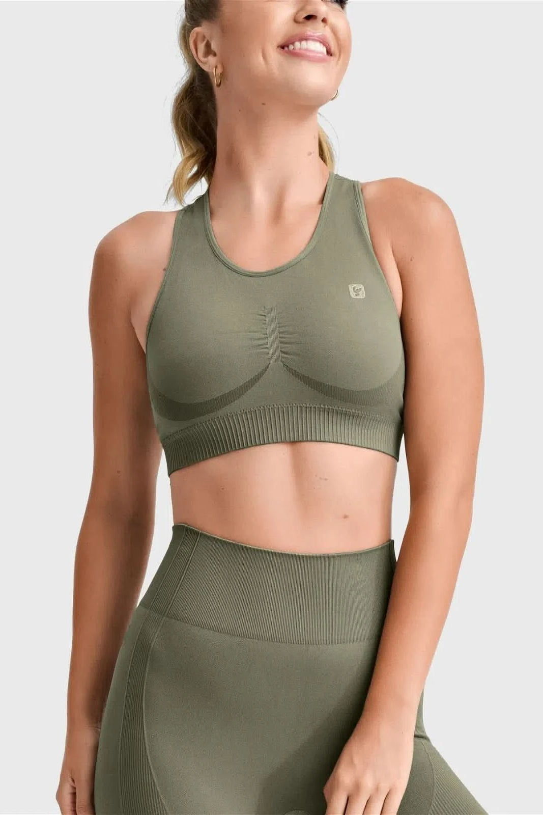 Seamless Sports Bra - Military Green 2