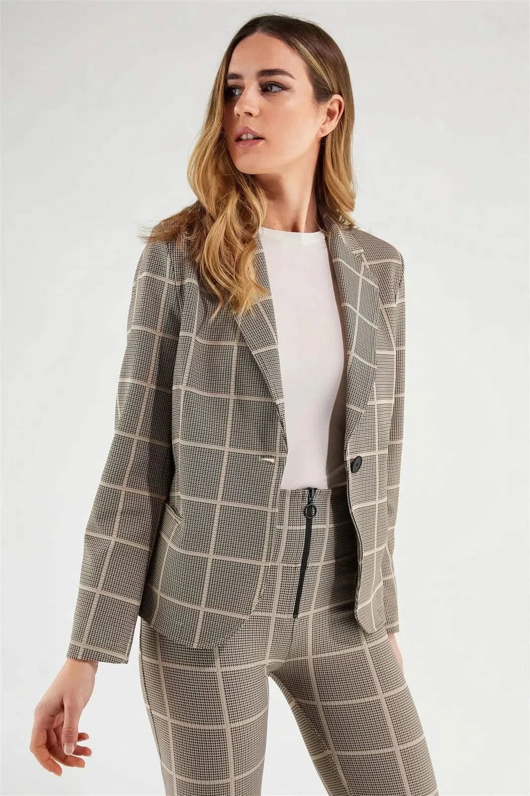 Women's Blazer - Plaid 2