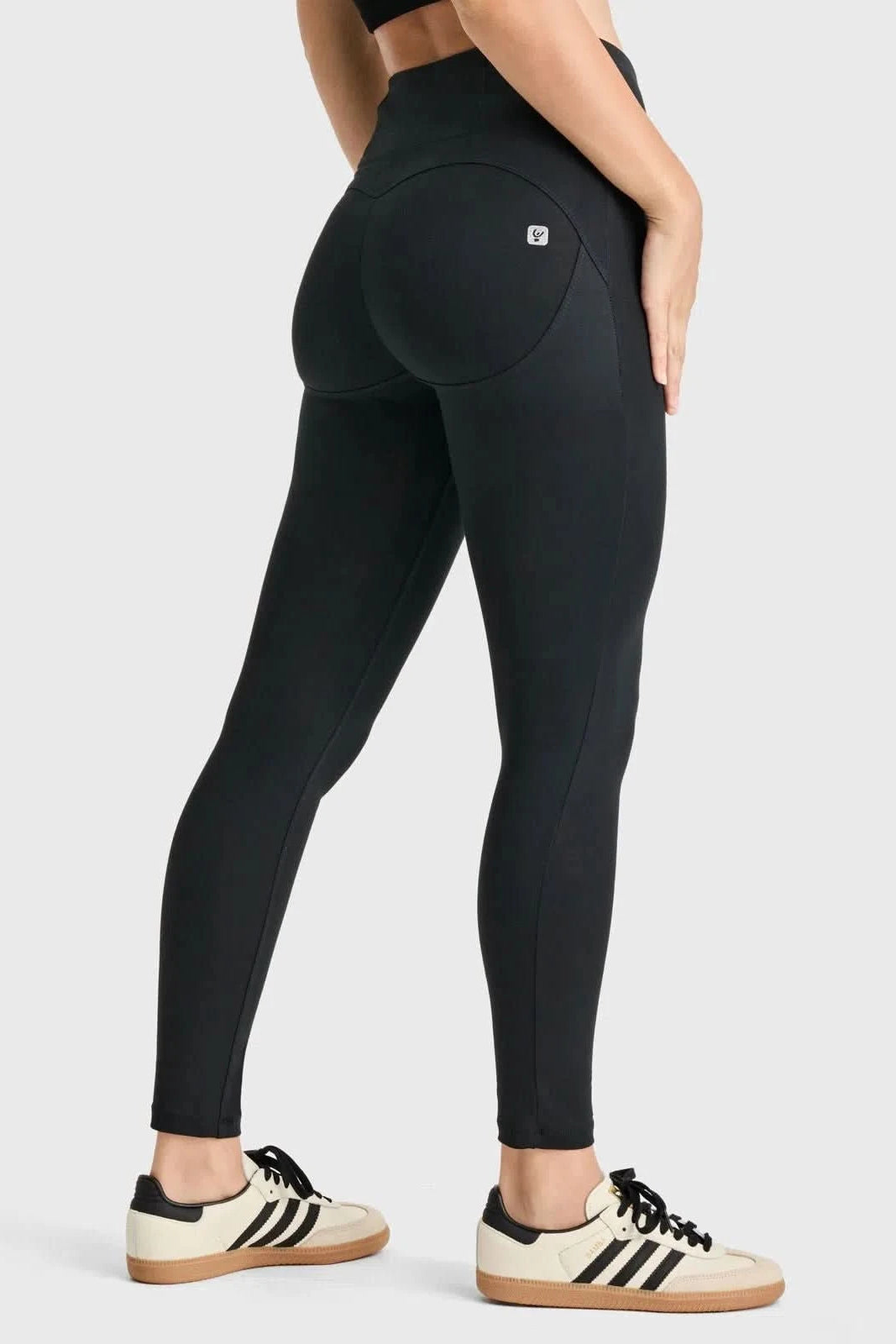 WRUP Core Fashion - High Waisted - 7/8 Length - Black 1