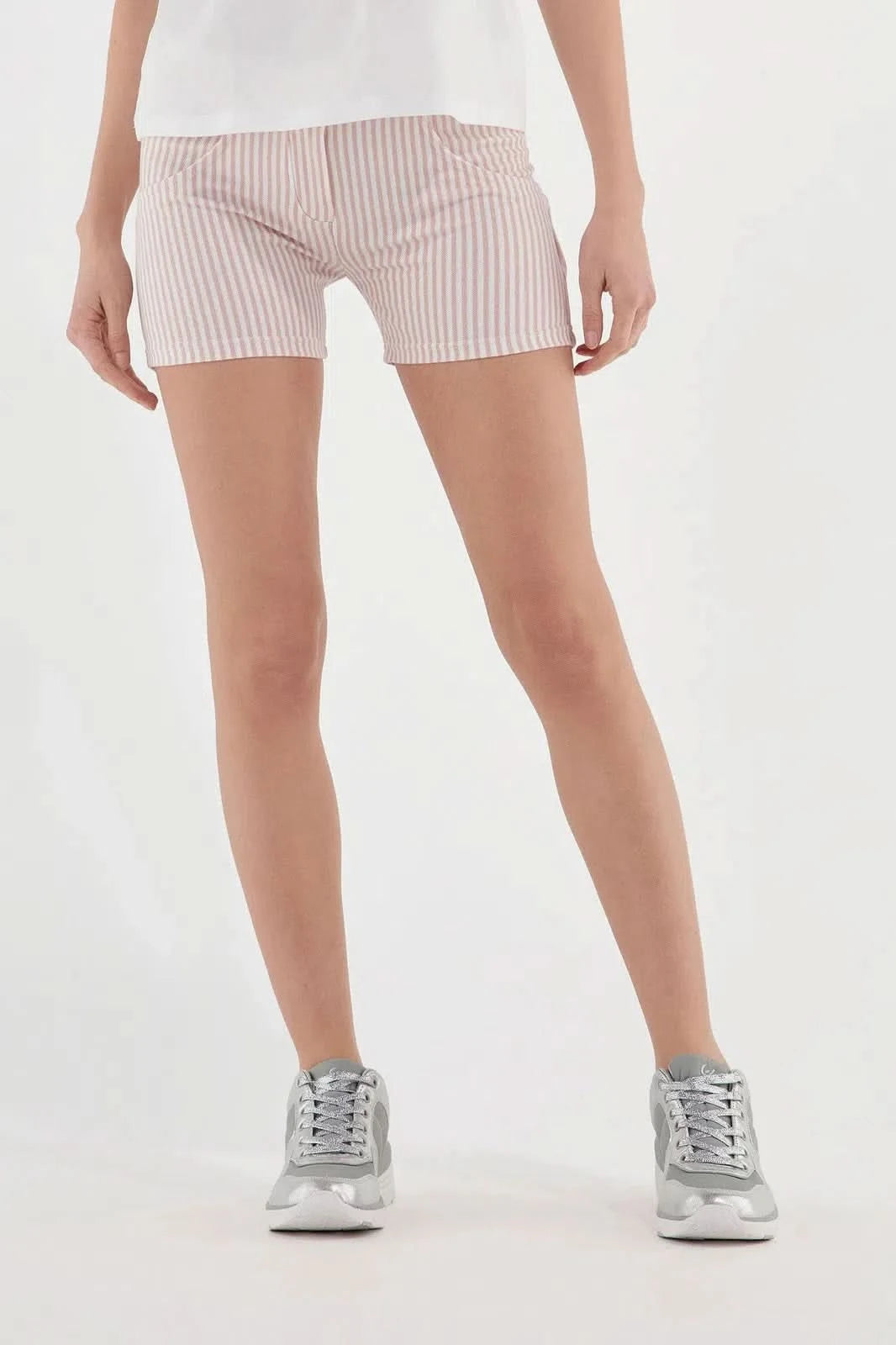 WR.UP® Cotton Fashion - Mid Rise - Shorts - White + Pink Stripes 3