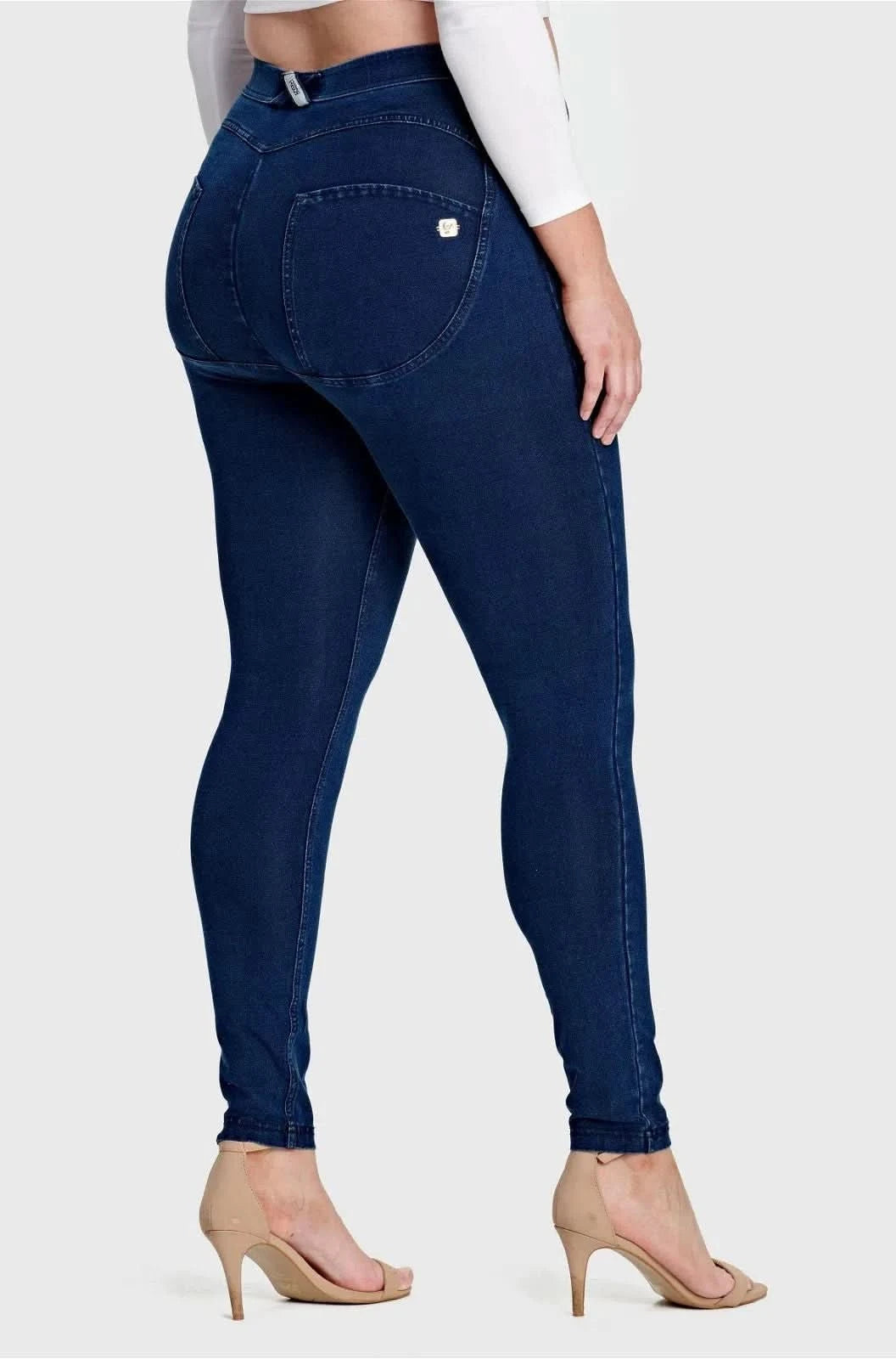 WR.UP® Curvy Denim - High Waisted - Full Length - Dark Blue + Blue Stitching