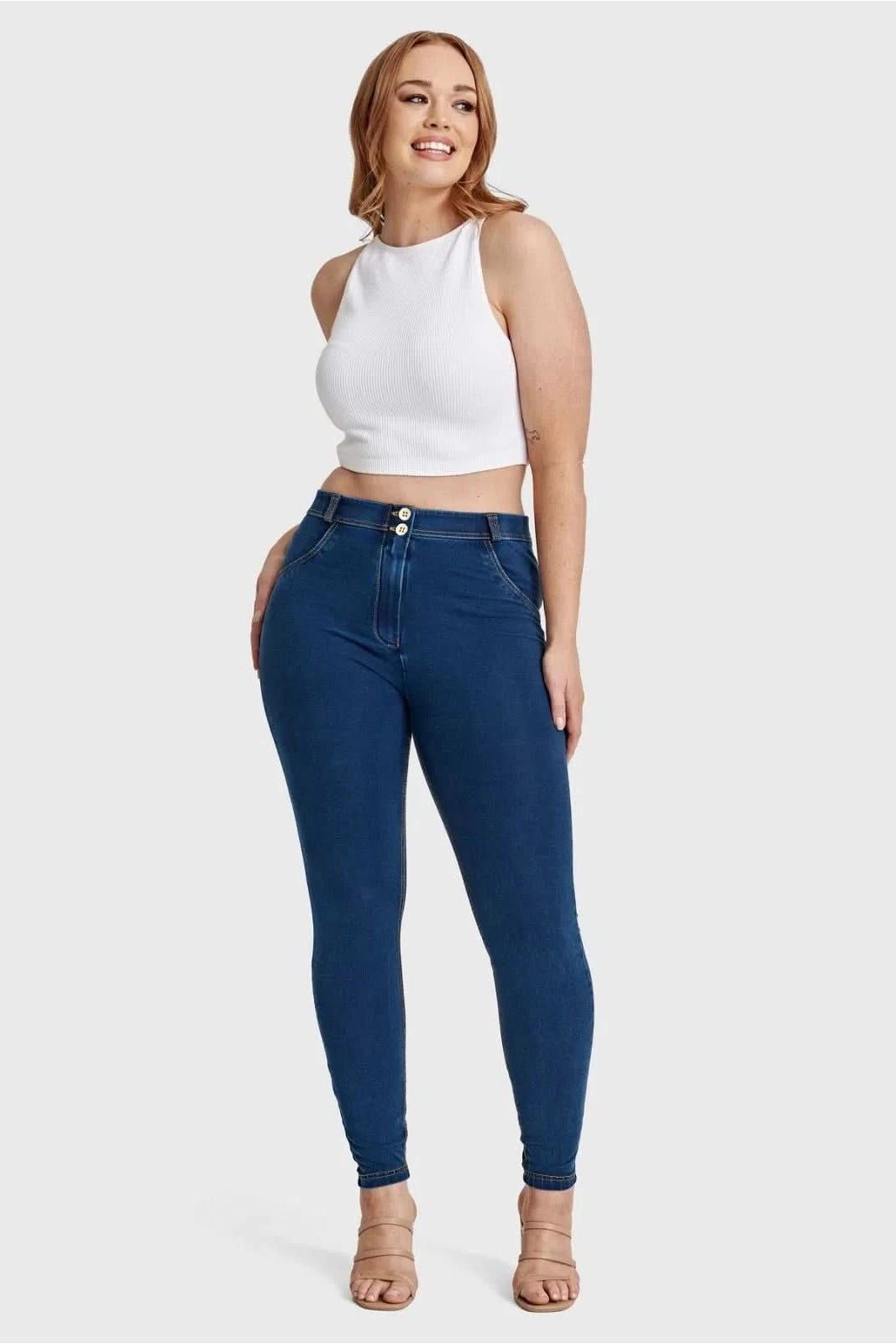 WR.UP® Curvy Denim - High Waisted - Full Length - Dark Blue + Yellow Stitching 3