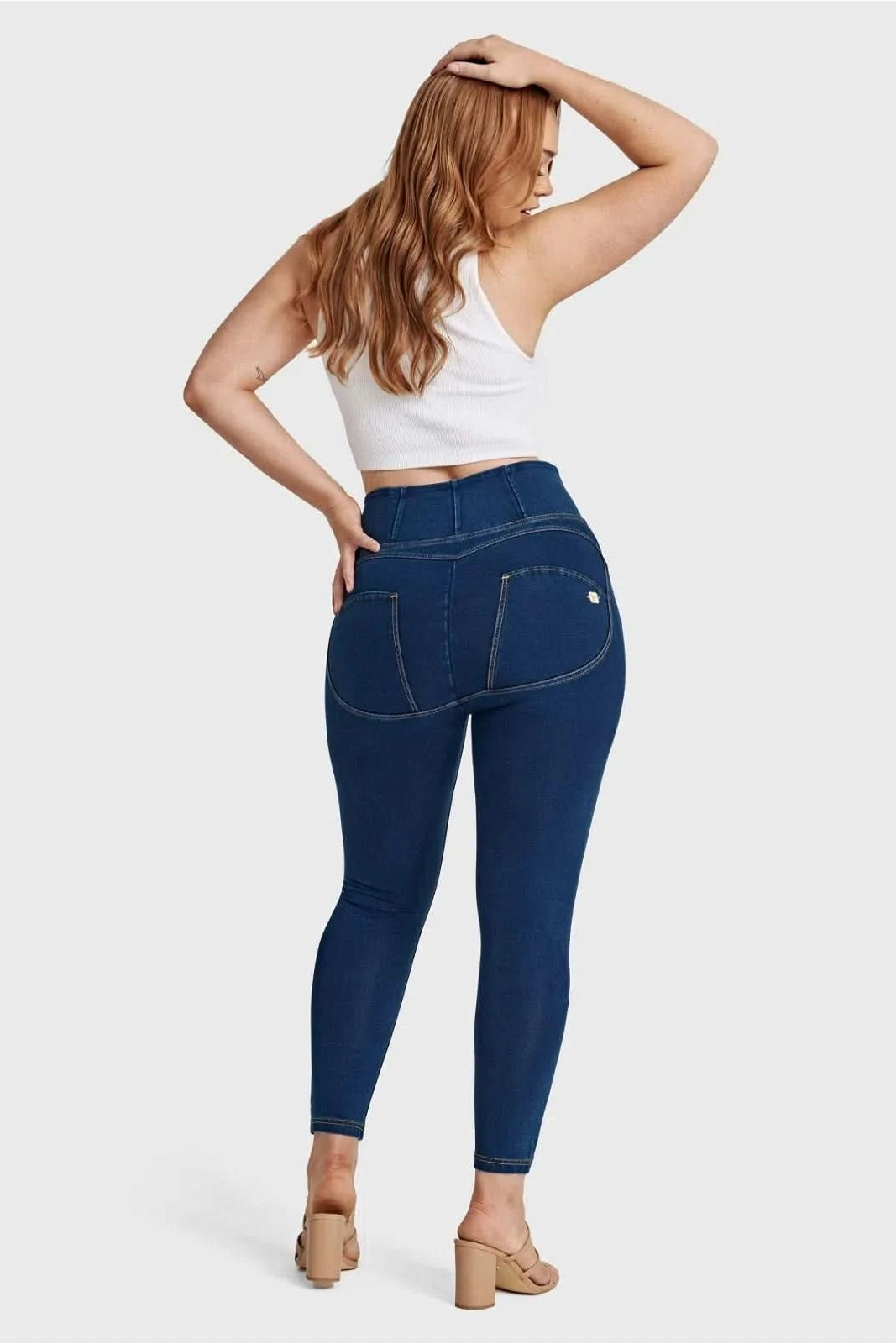 WR.UP® Curvy Denim - Zip High Waisted - 7/8 Length - Dark Blue + Yellow Stitching 3