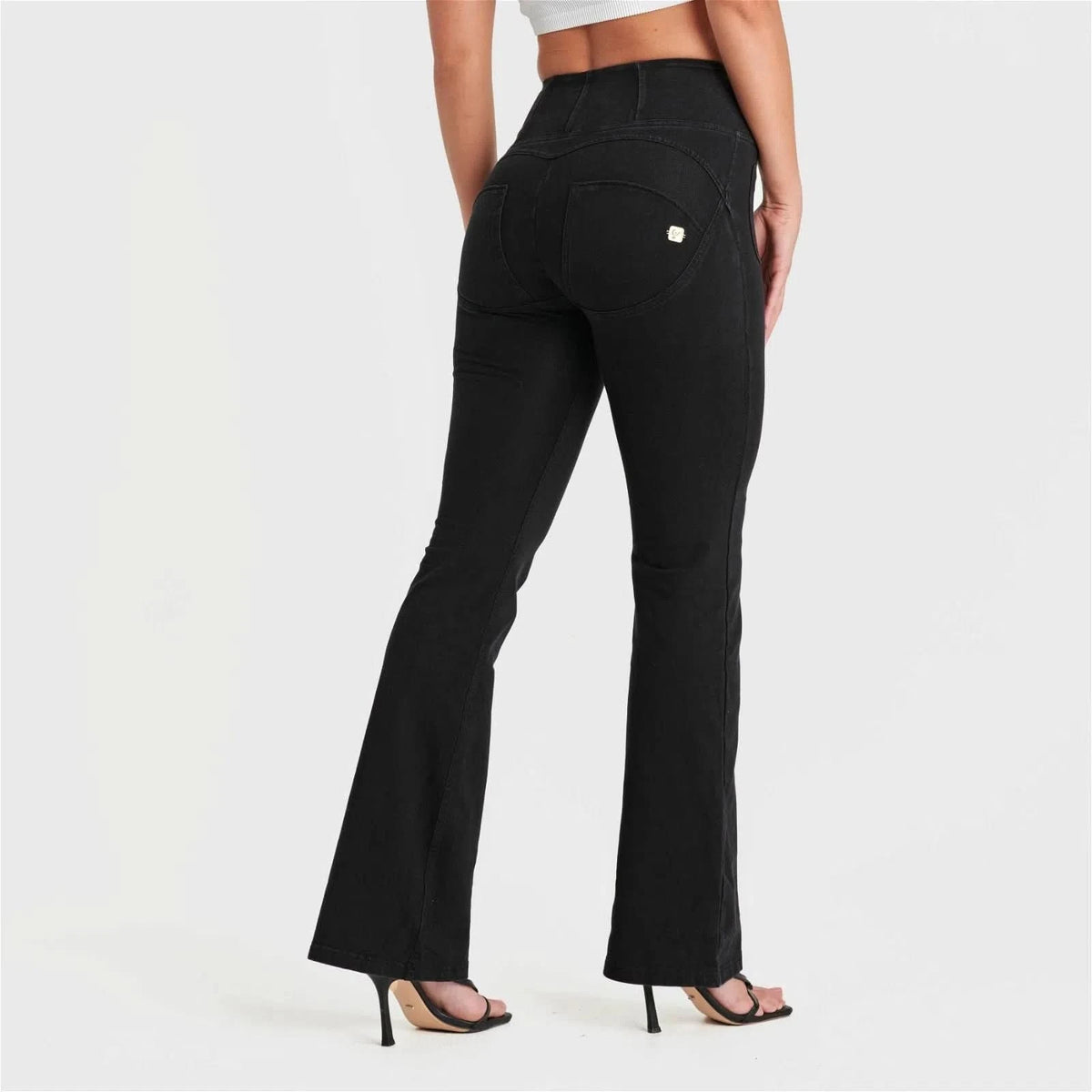 WRUP Denim with Front Pockets - Super High Waisted - Flare - Black + Black Stitching
