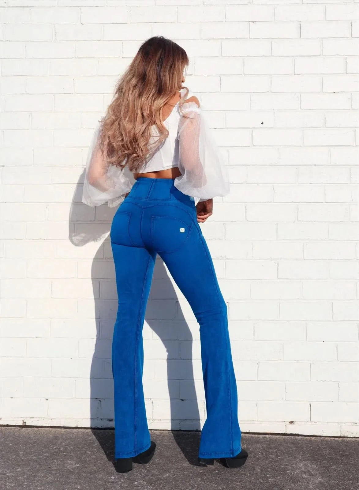 WR.UP® Denim With Front Pockets - Super High Waisted - Flare - Cobalt Blue + Blue Stitching 1