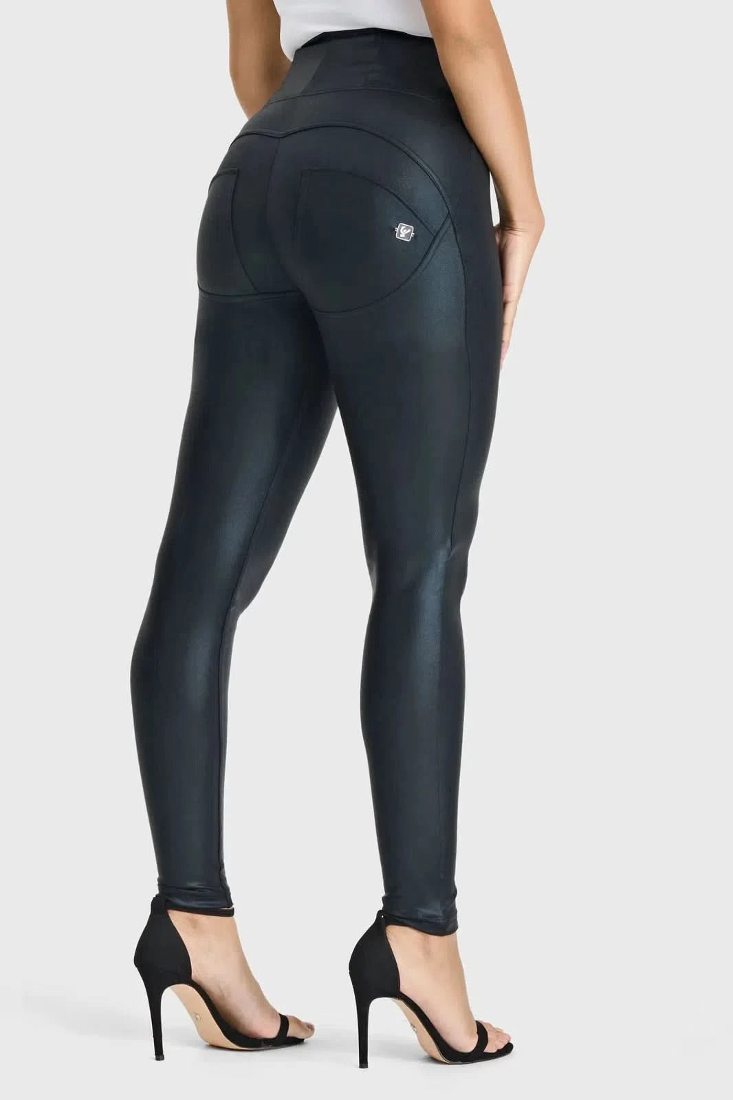 WR.UP® Disco Pants - Super High Waisted - Full Length - Black 2