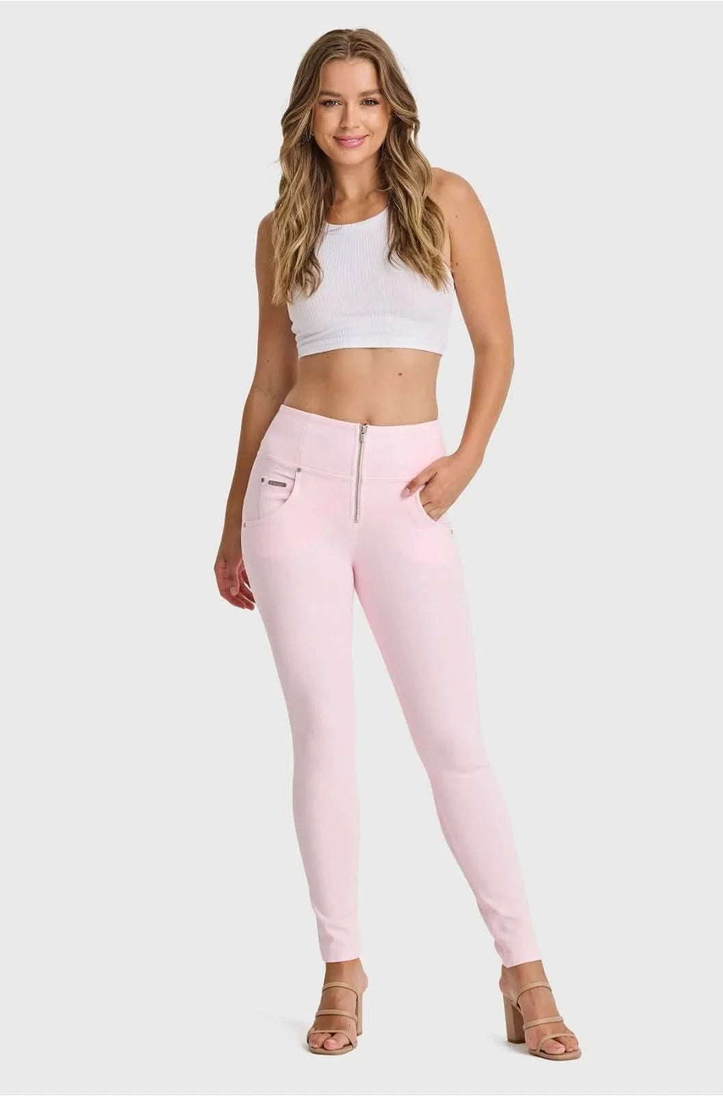 WR.UP® SNUG Jeans - High Waisted - 7/8 Length - Baby Pink