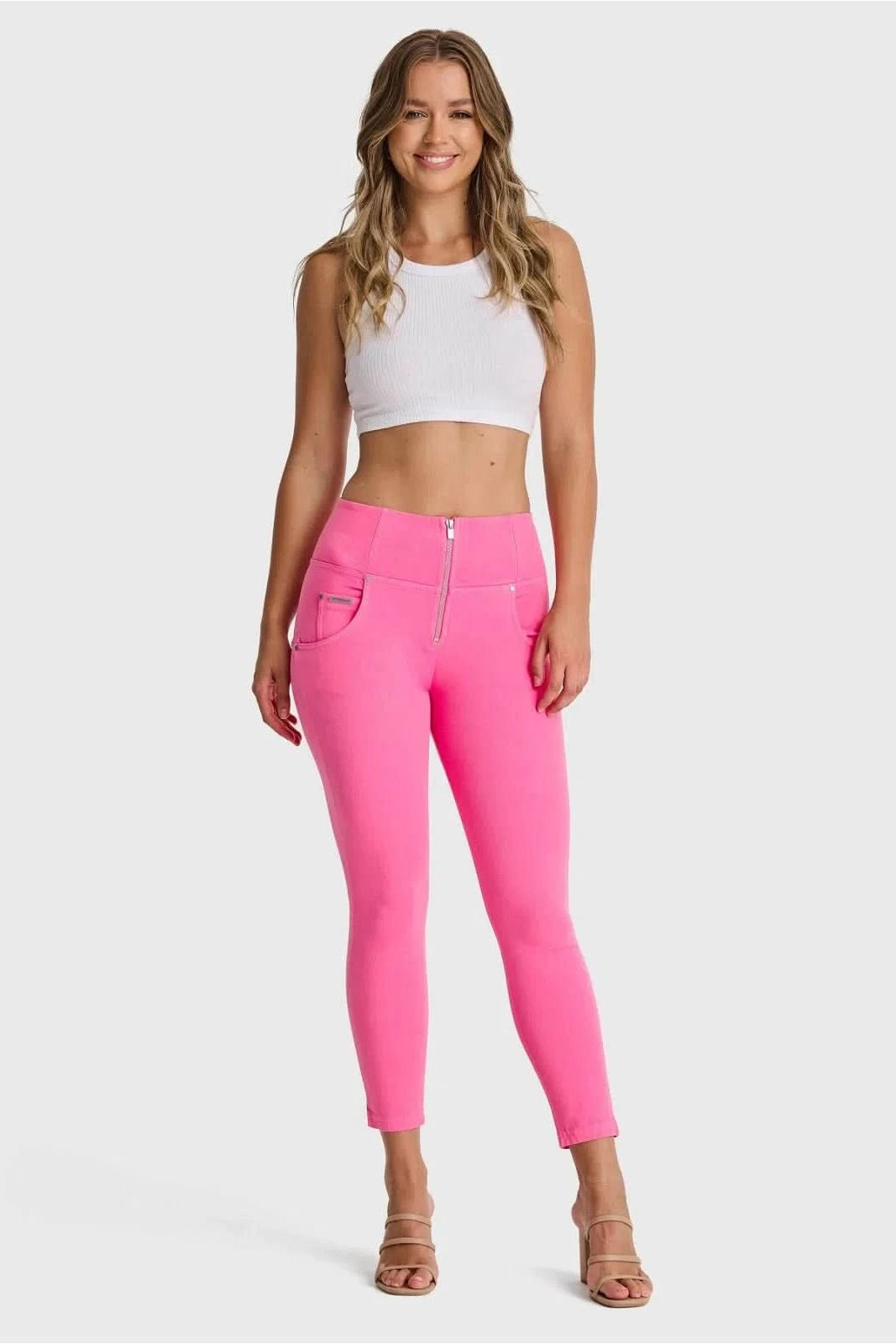 WR.UP® SNUG Jeans - High Waisted - 7/8 Length - Candy Pink 3