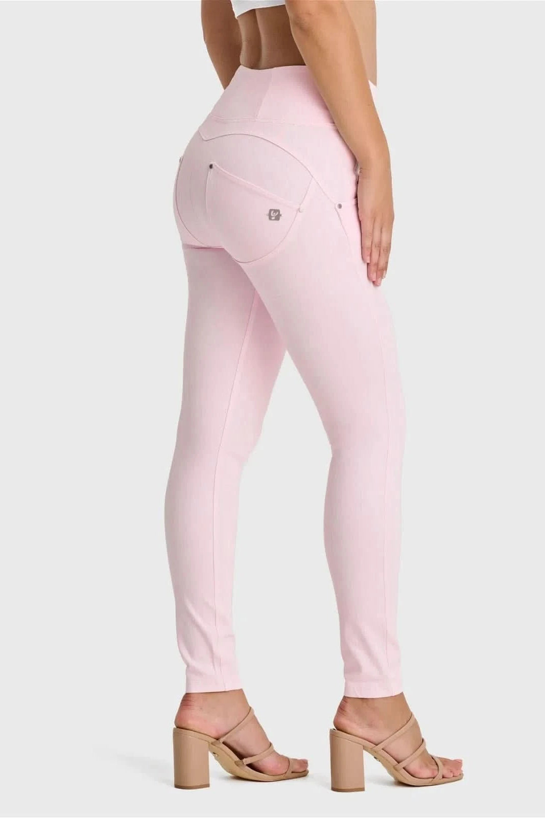 WR.UP® SNUG Jeans - High Waisted - Full Length - Baby Pink 1