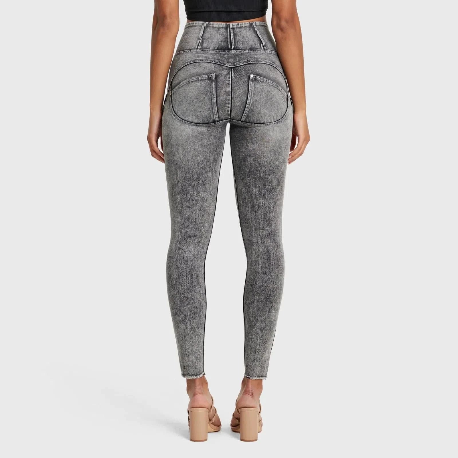 WR.UP® SNUG Ripped Jeans - High Waisted - Full Length - Grey Stonewash + Grey Stitching 3