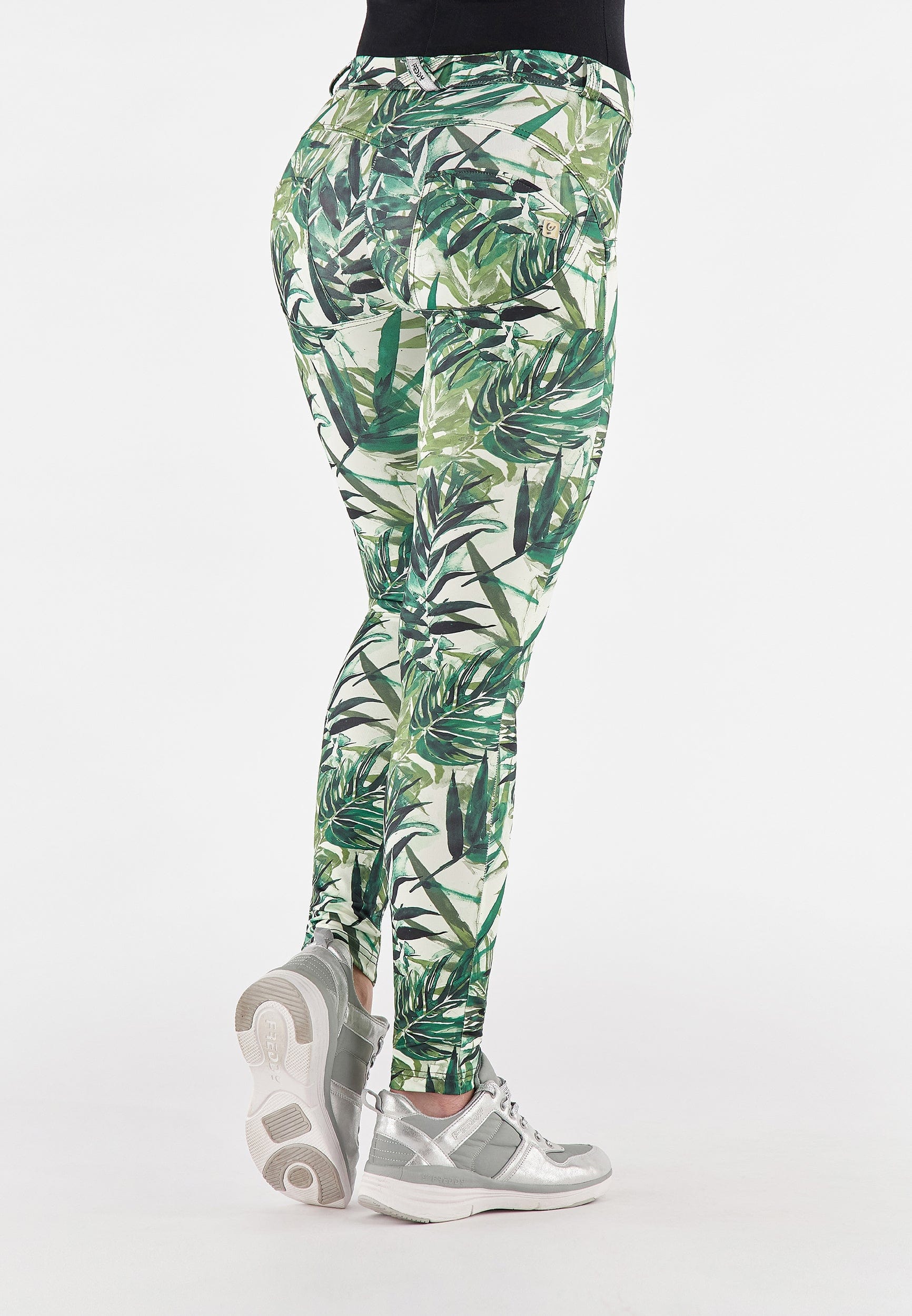 WR.UP® Trousers Diwo Fabric - Mid Waist - Full Length - Jungle Print 2