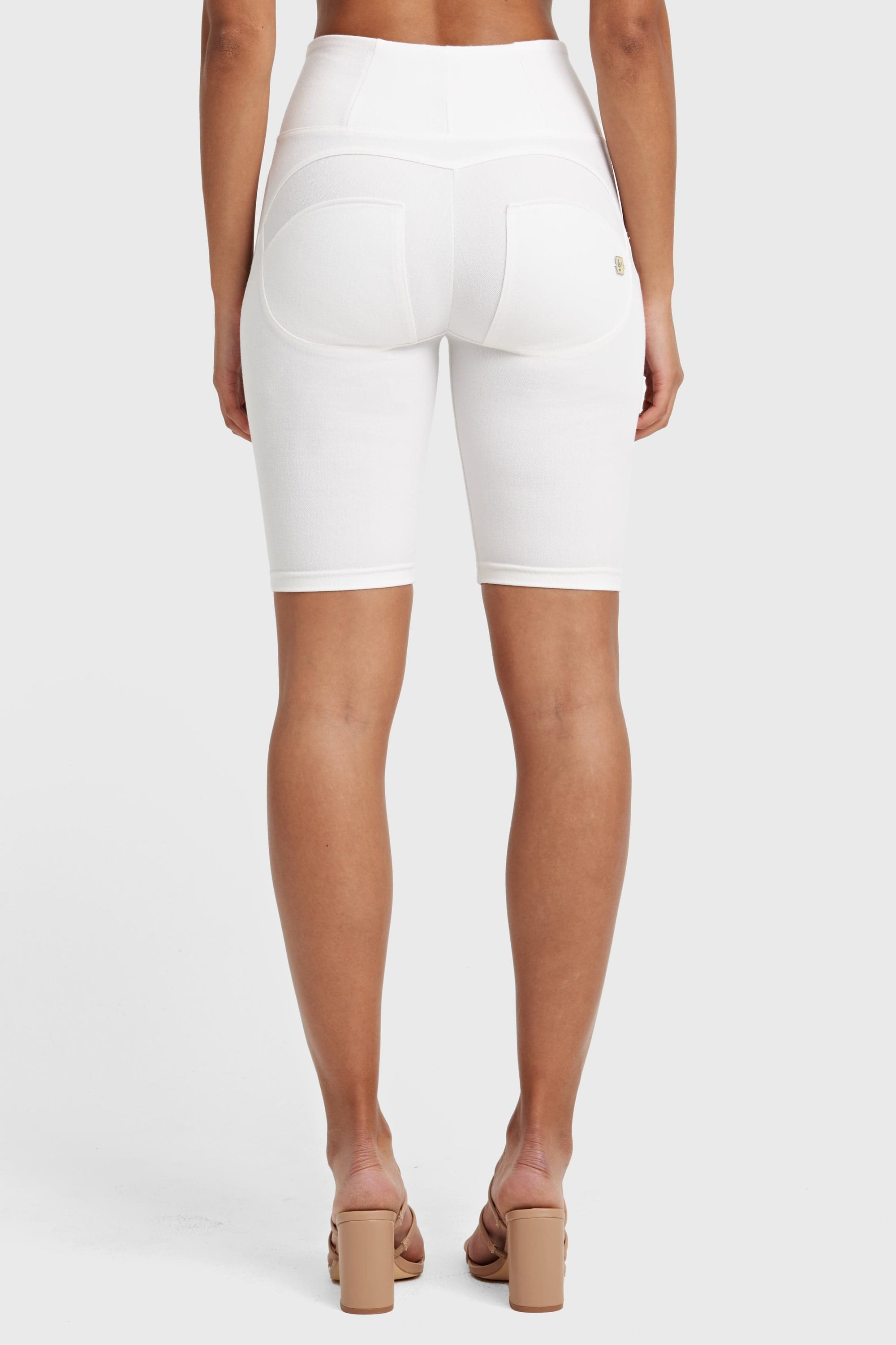 WR.UP® Drill Limited Edition - High Waisted - Biker Shorts - White 4