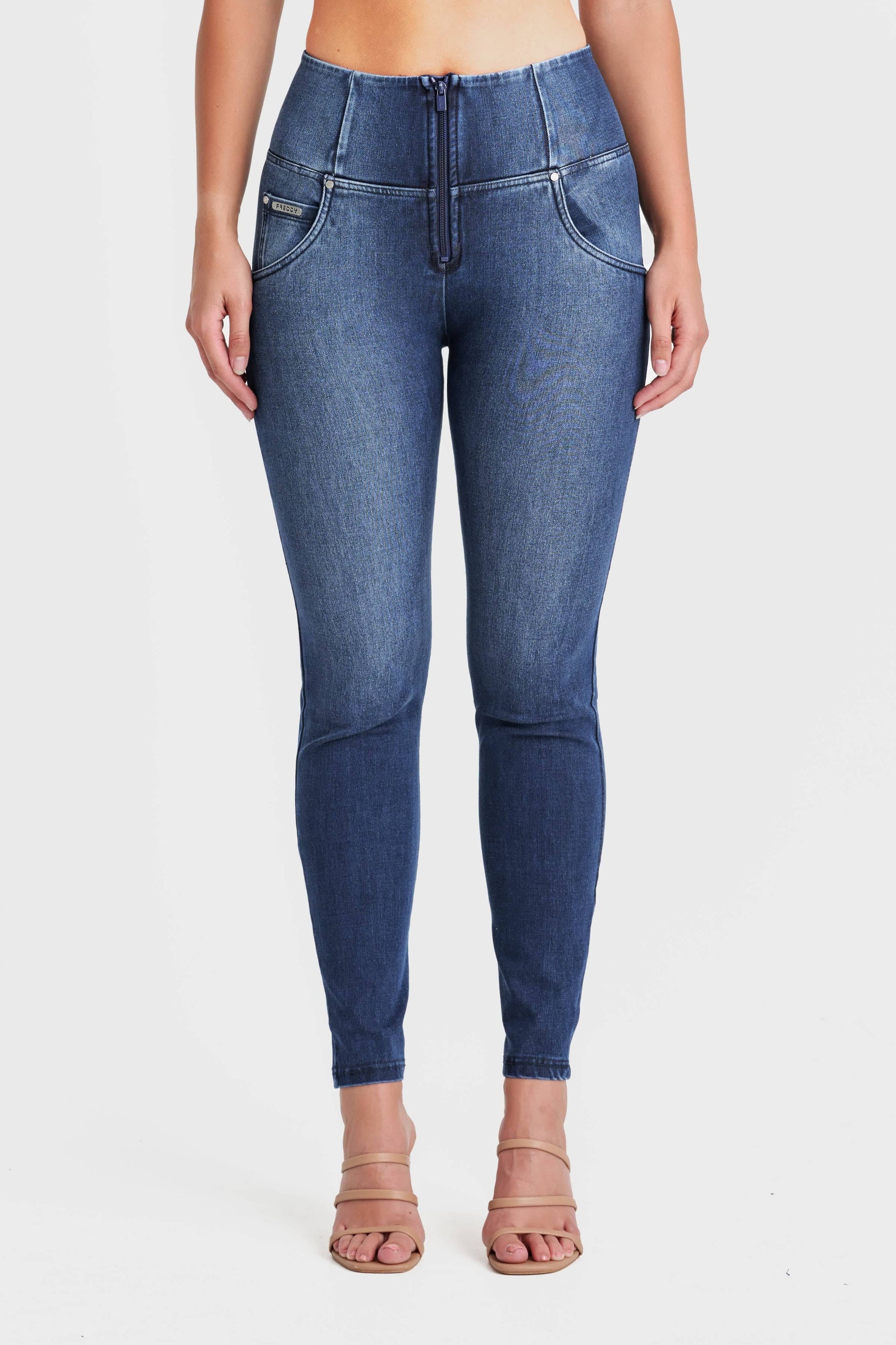 WR.UP® Snug Jeans - High Waisted - Full Length - Dark Blue + Blue Stitching 6