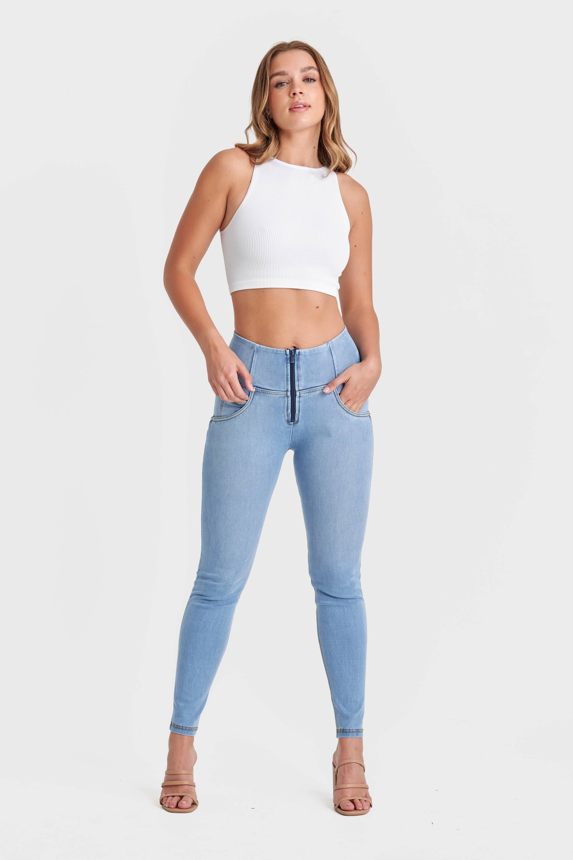 WR.UP® Snug Jeans - High Waisted - Full Length - Light Blue + Yellow Stitching 4