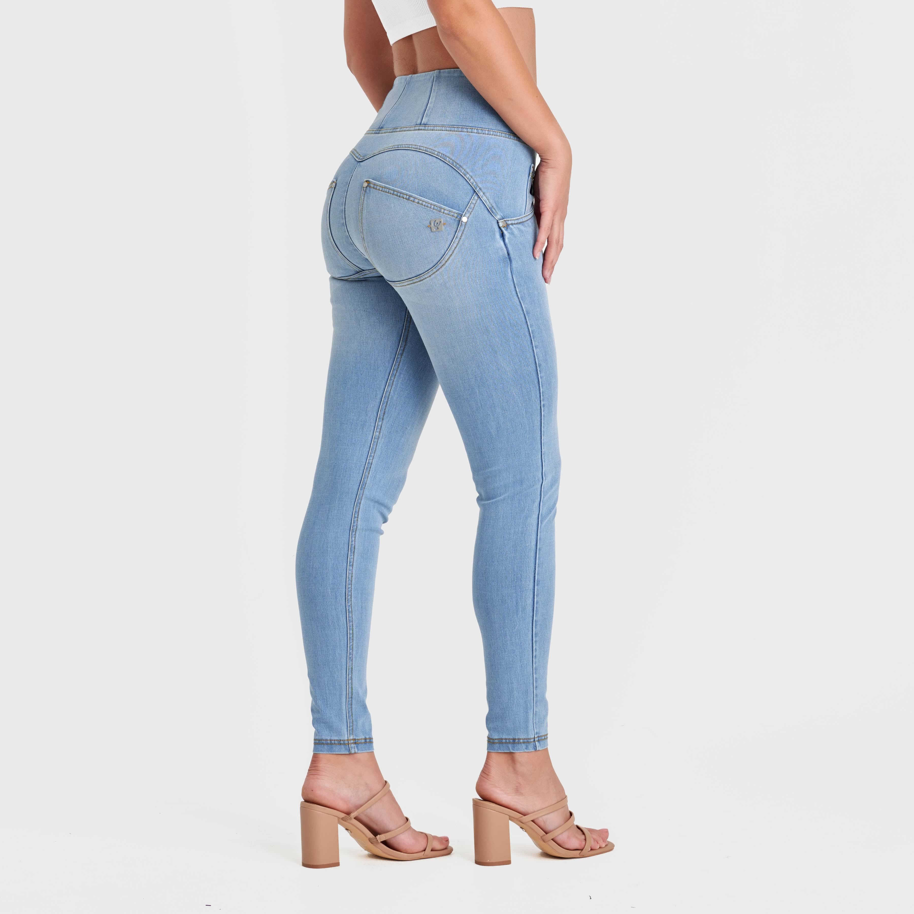 WR.UP® Snug Jeans - High Waisted - Full Length - Light Blue + Yellow Stitching 1