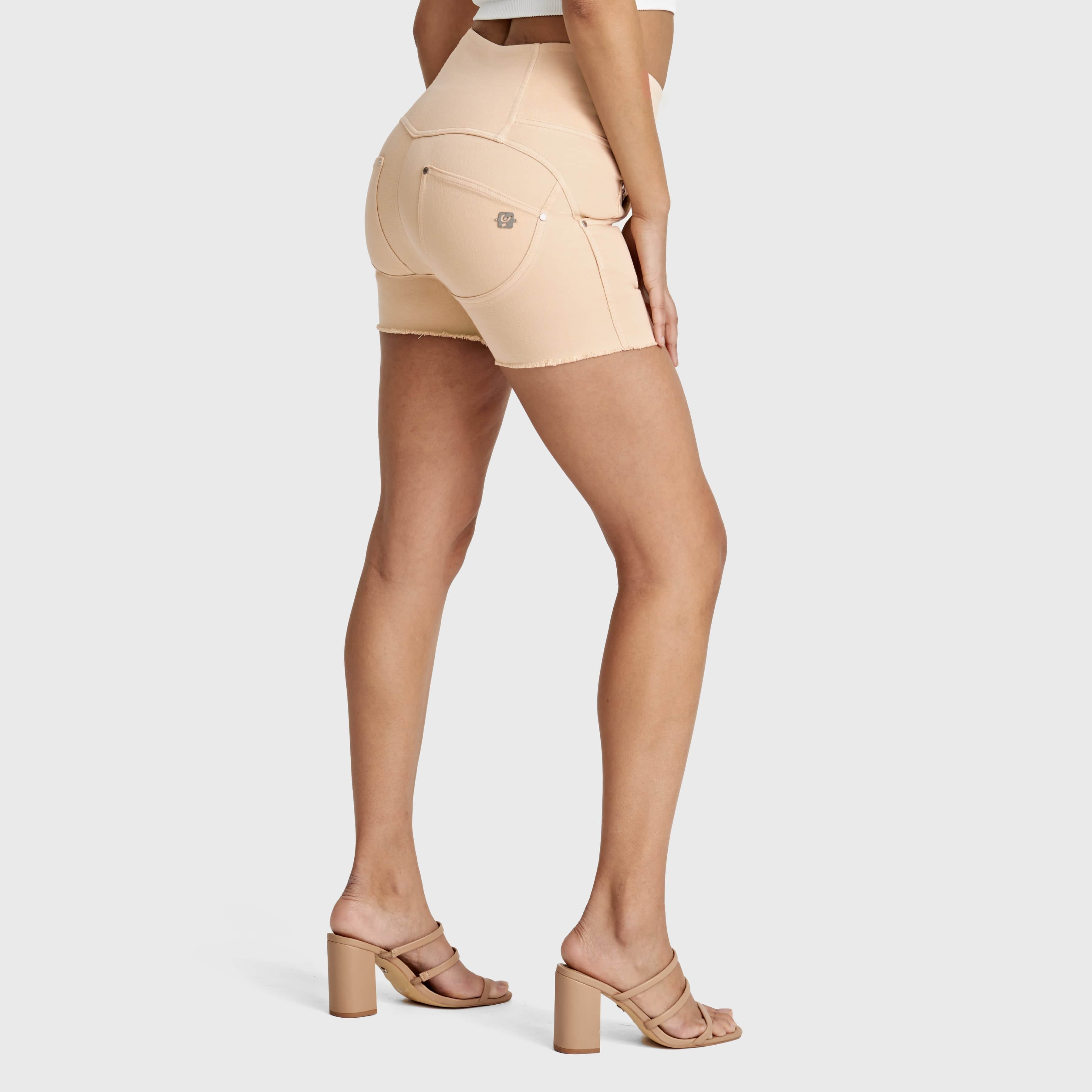 WR.UP® SNUG Jeans - 3 Button High Waisted - Shorts - Beige 2